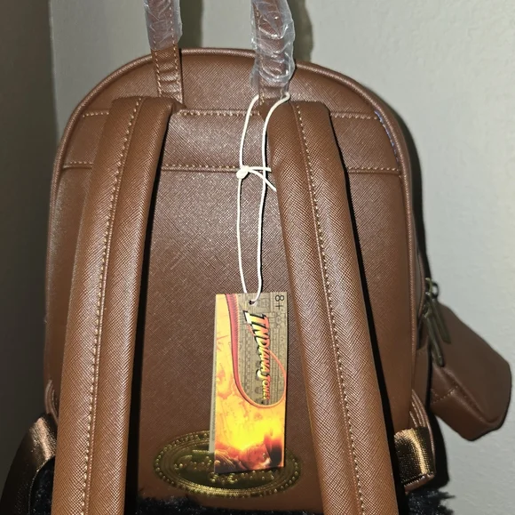 Loungefly Indiana Jones - Picture 2 of 3